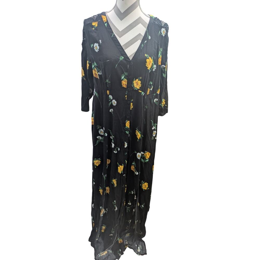 Torrid floral button down Maxi Dress Womens 00 lace detail on shoulders